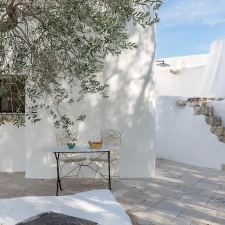 Trullo Vicino Al Mare ヴィラ
